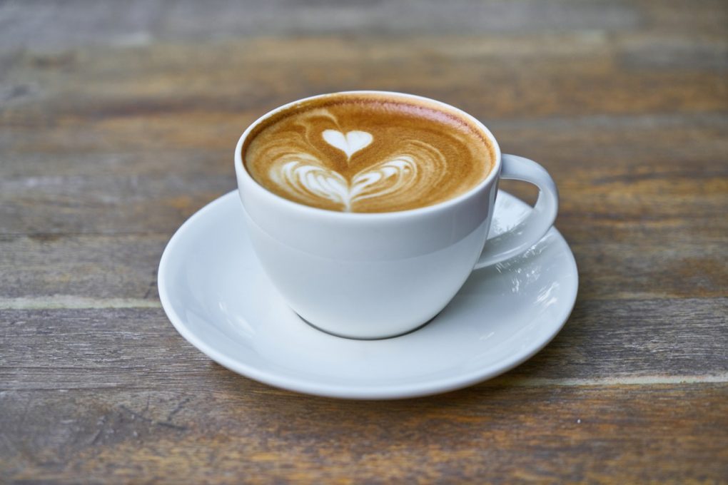 Koffie met iets lekkers